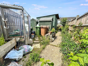Photo 11- click for photo gallery